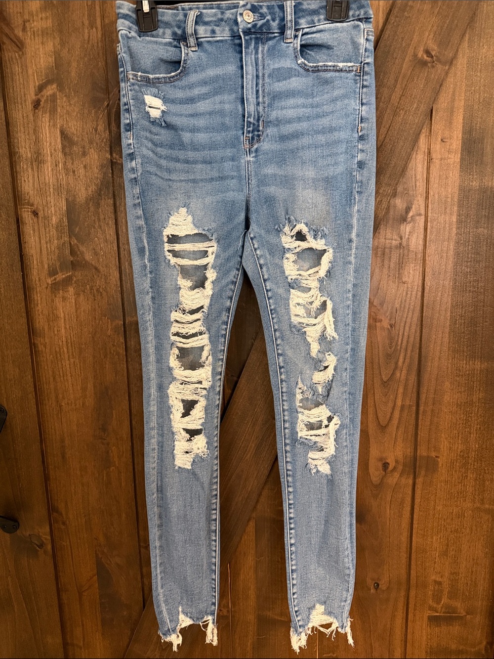 American Eagle Outfitters Light Blue Distressed Jeggings